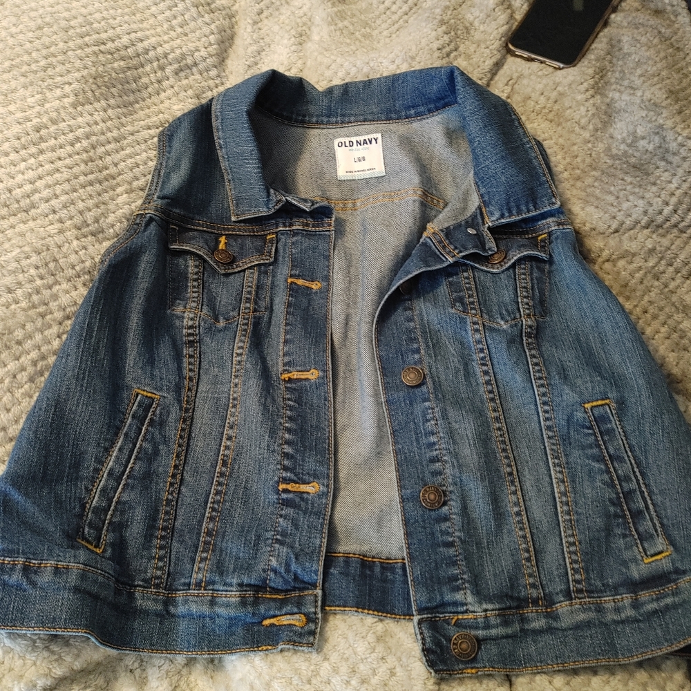 Old navy vest